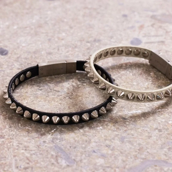 Peak Bracelet Leather Light Grey Steel - Edblad - Snabb frakt & paketinslagning - Nordic Spectra