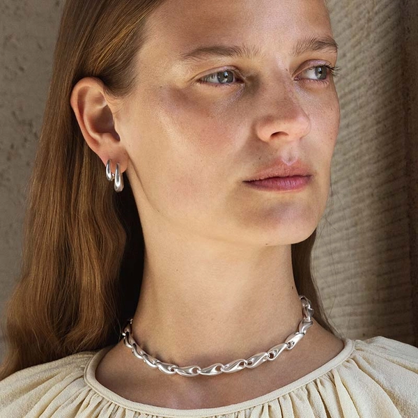 Reflect Medium Halsband - Georg Jensen örhängen - Snabb frakt & paketinslagning - Nordicspectra.se