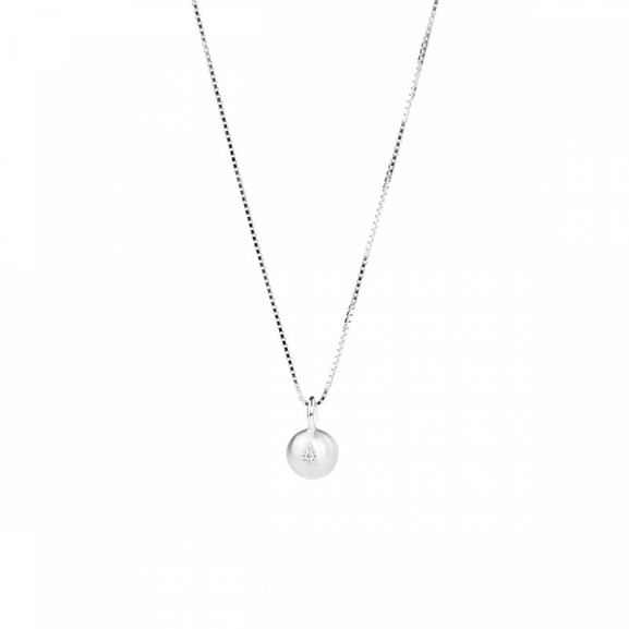 Sparkling Globe Necklace Silver von Emma Israelsson, Schneller Versand - Nordicspectra.de