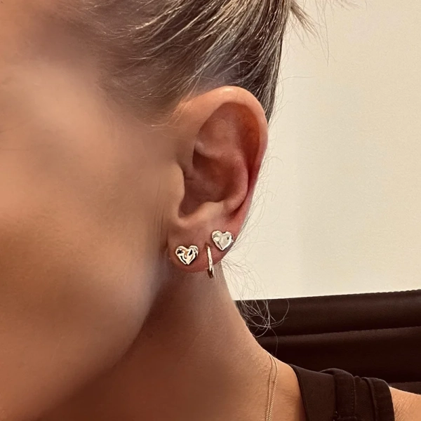 ear198-heart-earrings-2