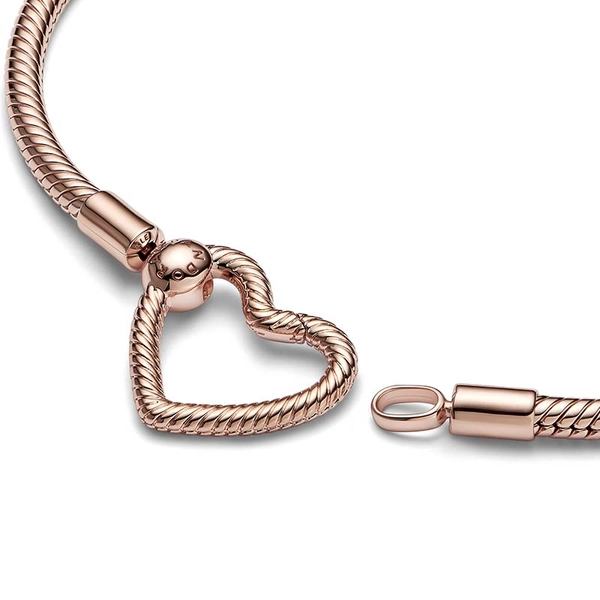 Pandora Moments Heart Closure Snake Chain Armband Rosé - PANDORA - Snabb frakt & paketinslagning - Nordicspectra.se